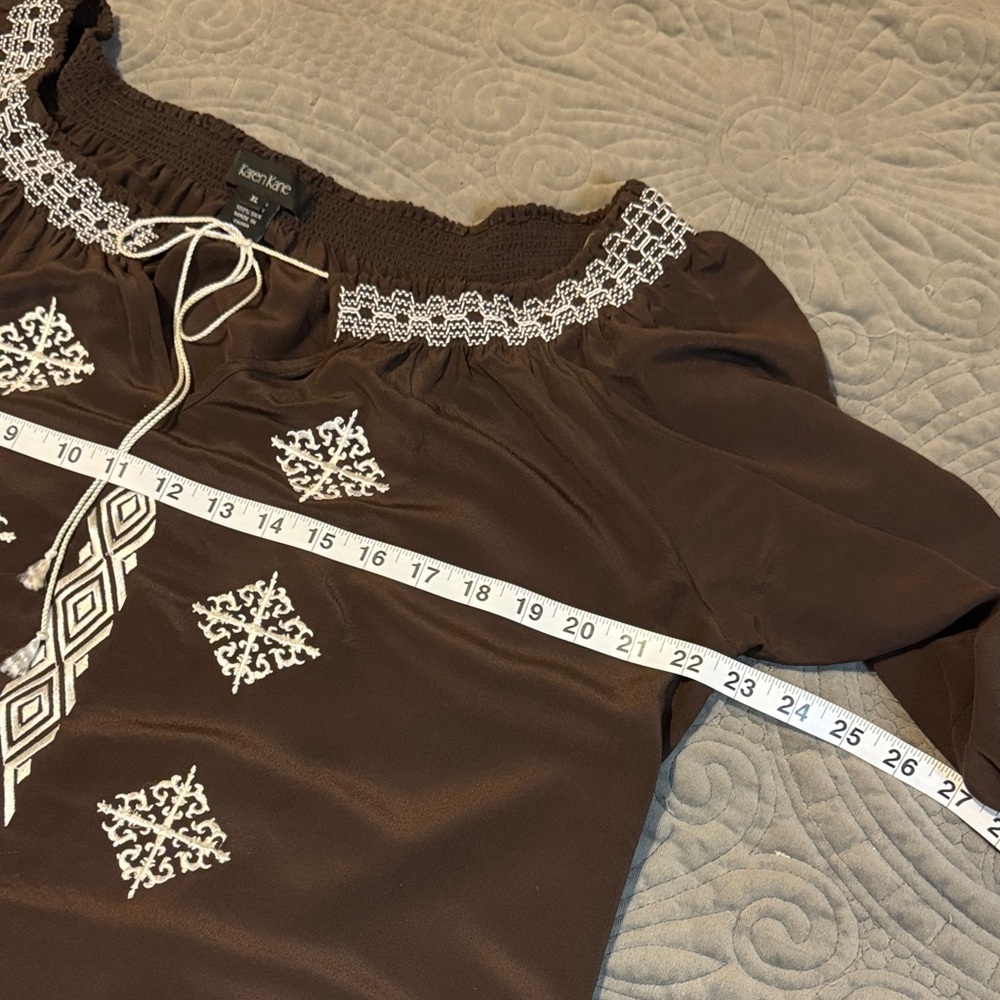 Karen Kane Brown Blouse with White Embroidery - Picture 8 of 10